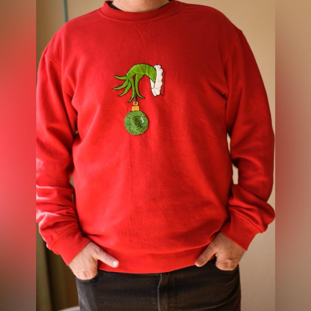 Handmade Embroidered Christmas Red Sweater โข Grinch Hand Ornament - Unisex - Picture 5 of 13